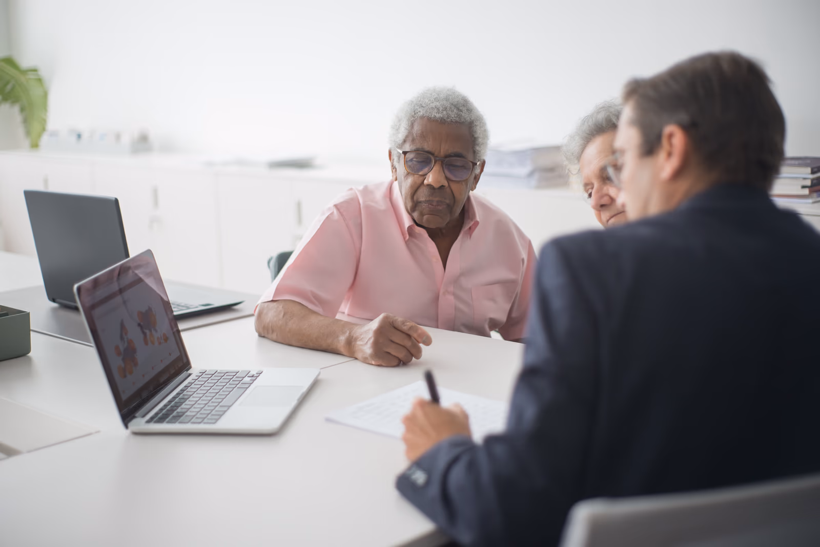 Earning Trust Online in Life Insurance